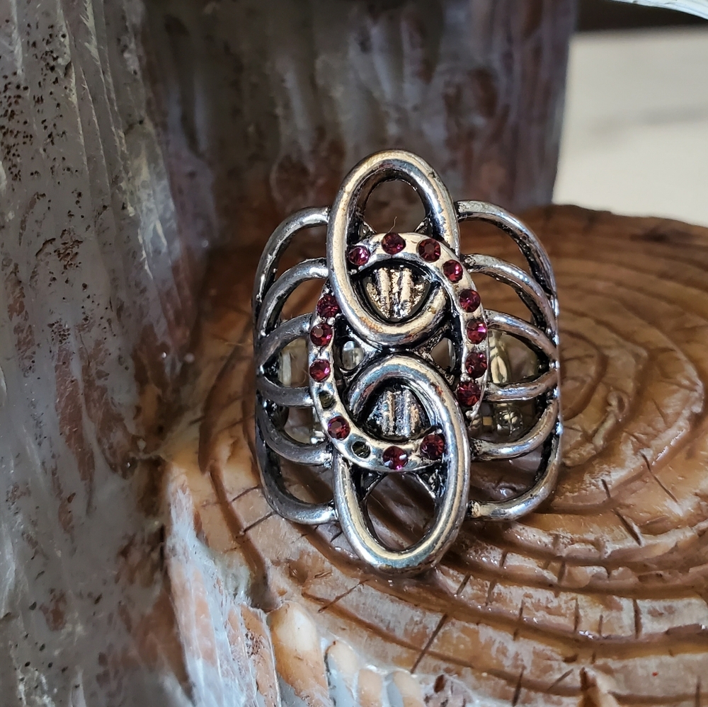 Antique Silver Tone Adjustable Band Ring with Purple Stones 💥3 for $24💥